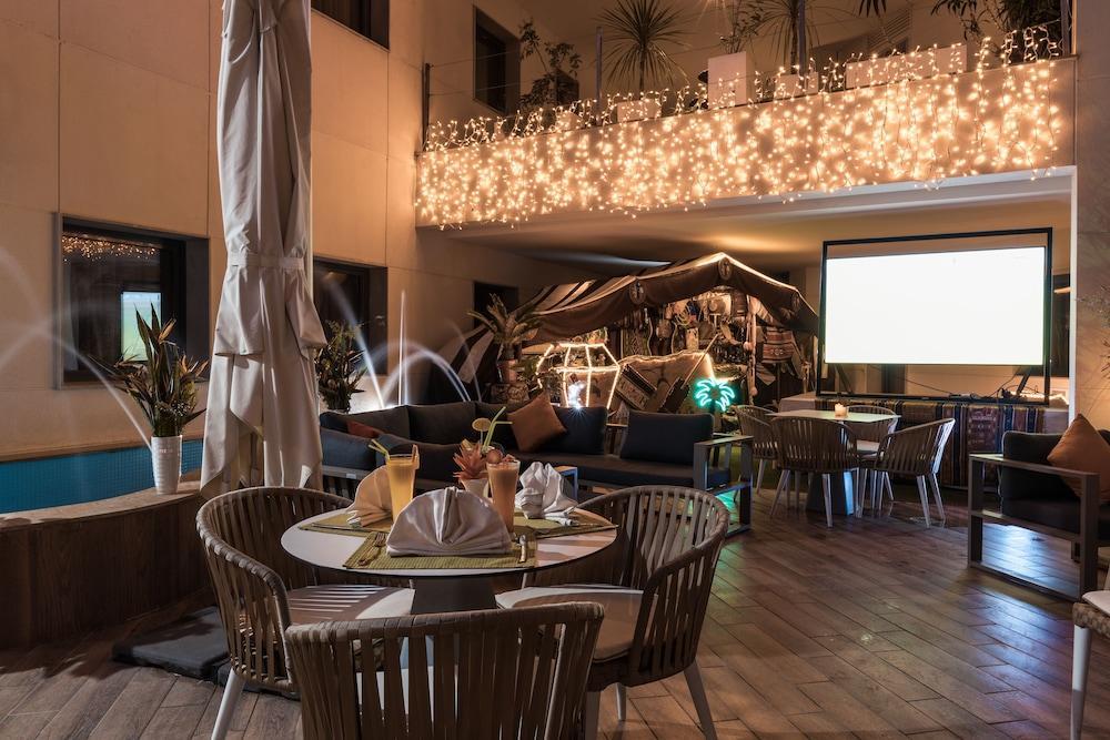 Az Hotels Zeralda Exteriér fotografie