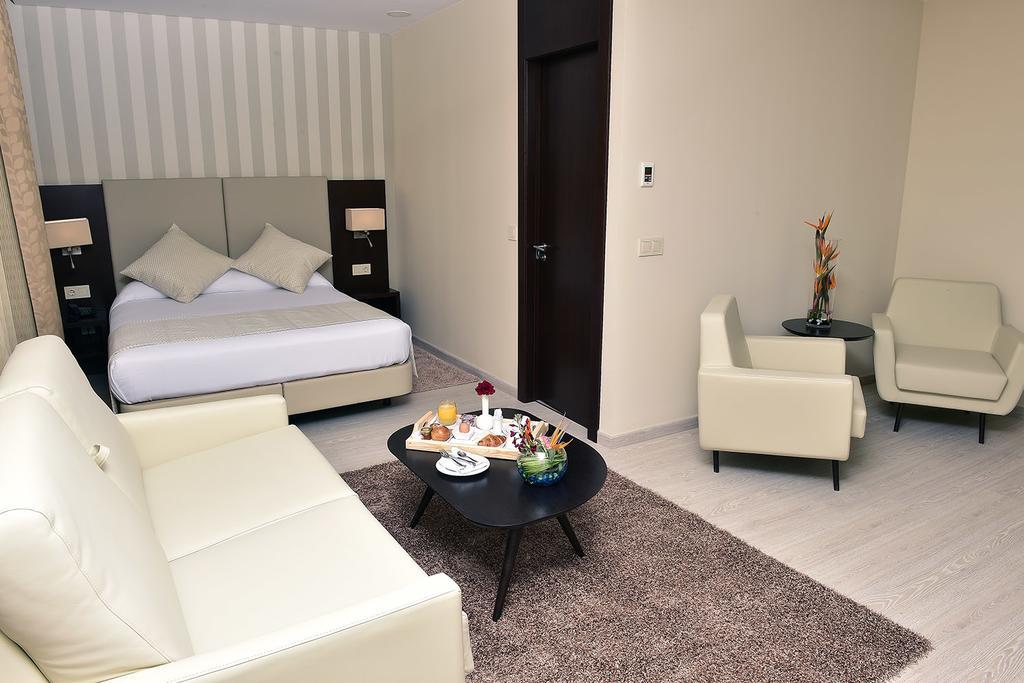 Az Hotels Zeralda Exteriér fotografie